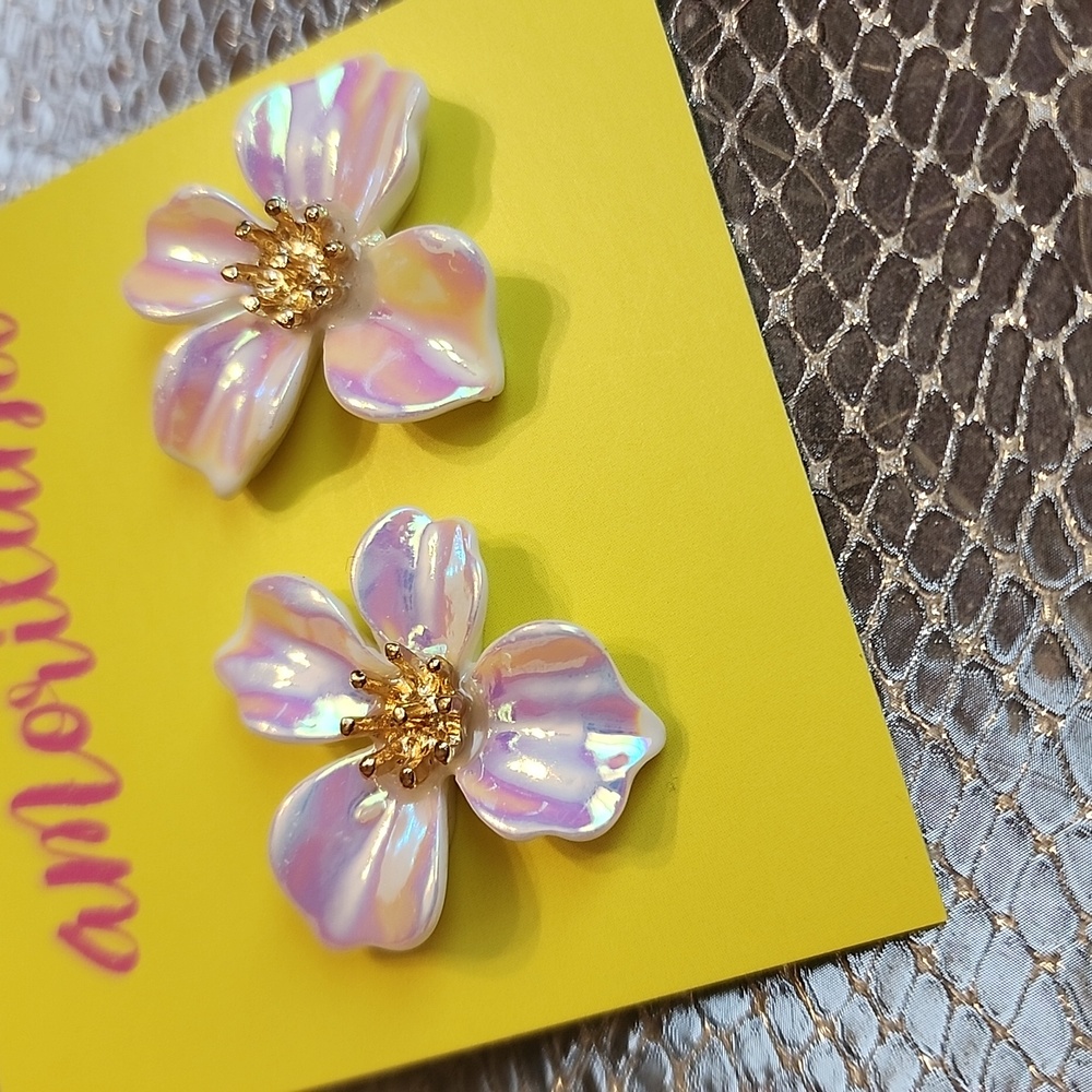 Iridescent flower studs